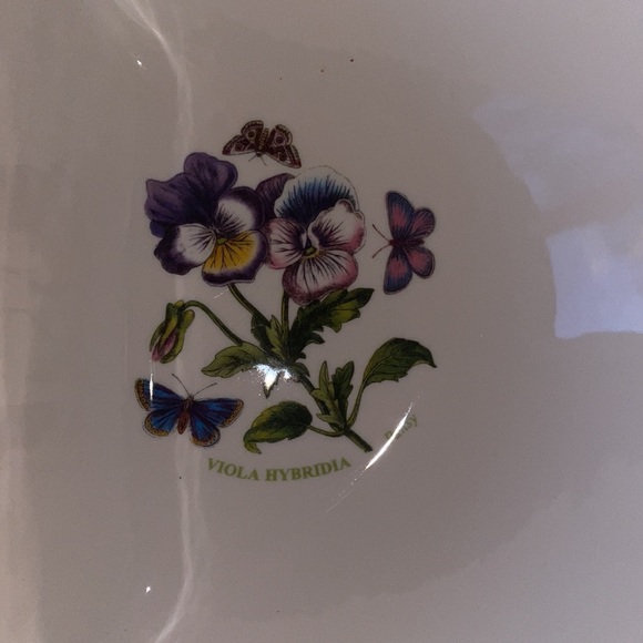 Portmeirion Botanic Garden Divided Vegetable Dish - Picture 4 of 8